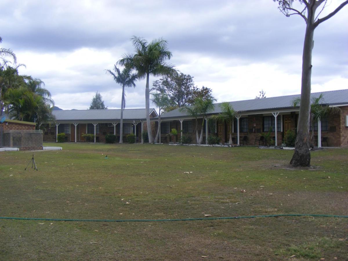 Bororen Koorawatha Homestead Motel المظهر الخارجي الصورة
