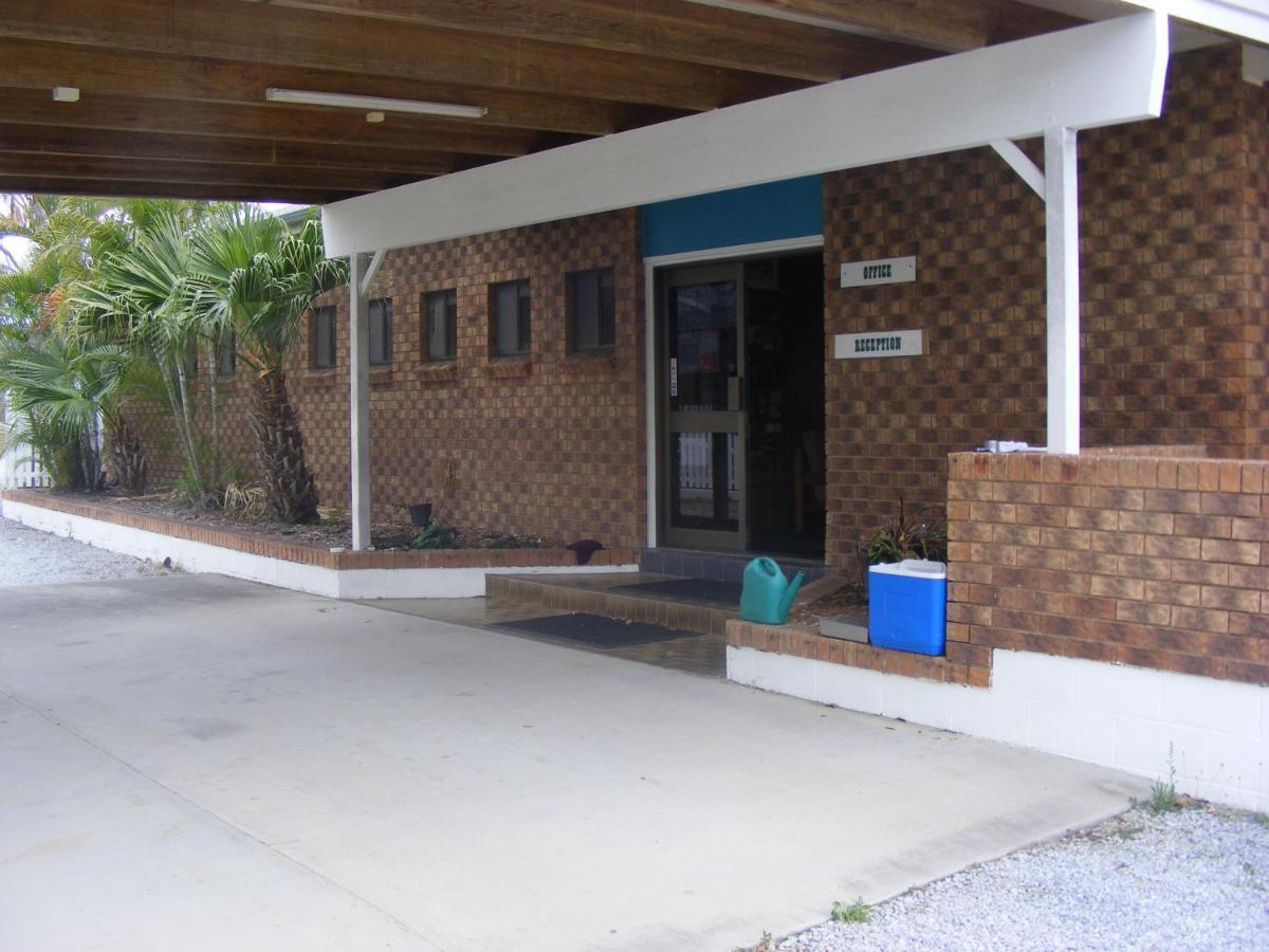Bororen Koorawatha Homestead Motel المظهر الخارجي الصورة