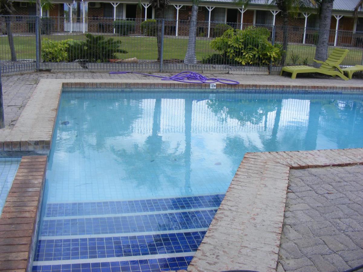 Bororen Koorawatha Homestead Motel المظهر الخارجي الصورة