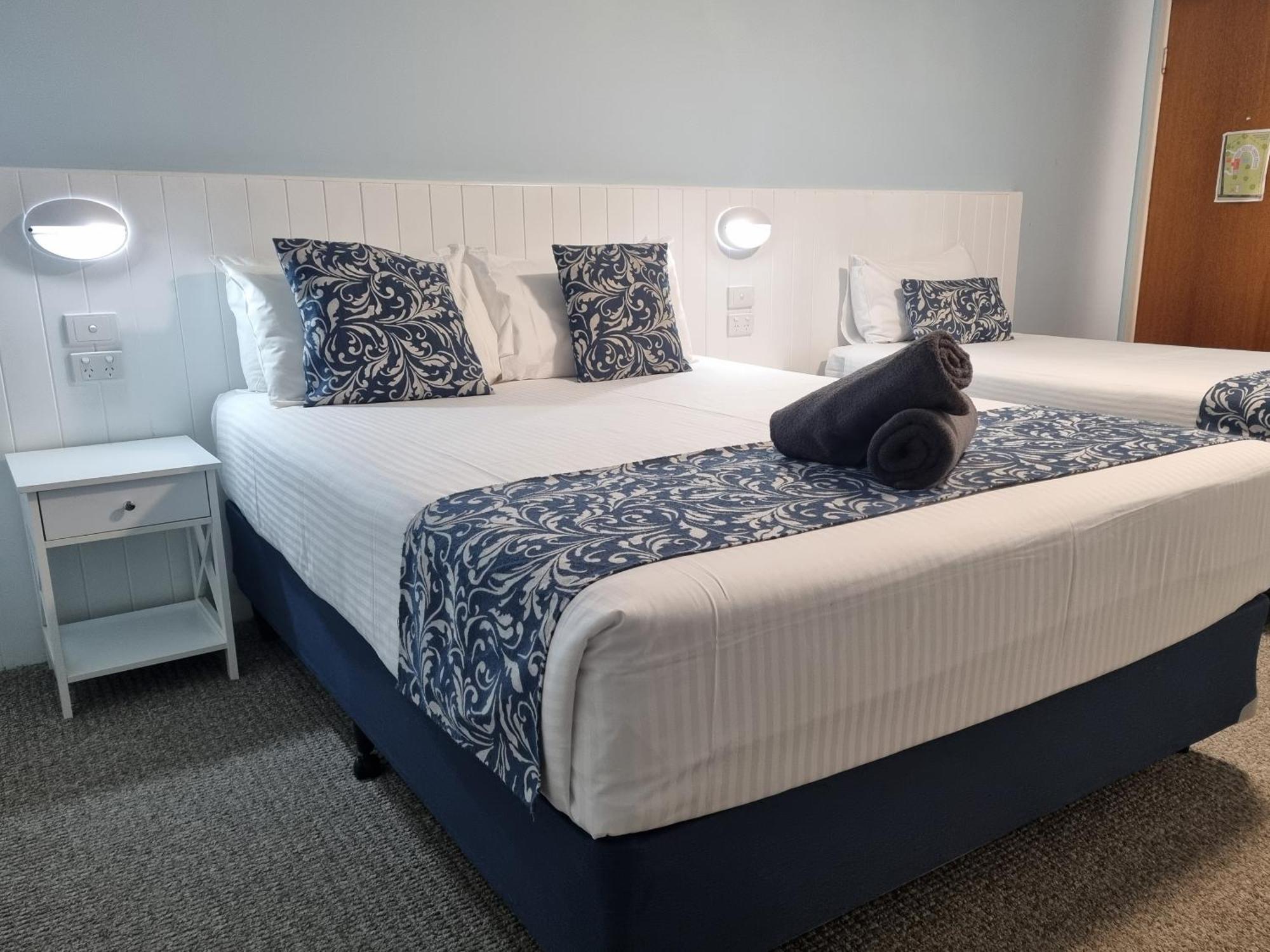 Bororen Koorawatha Homestead Motel المظهر الخارجي الصورة