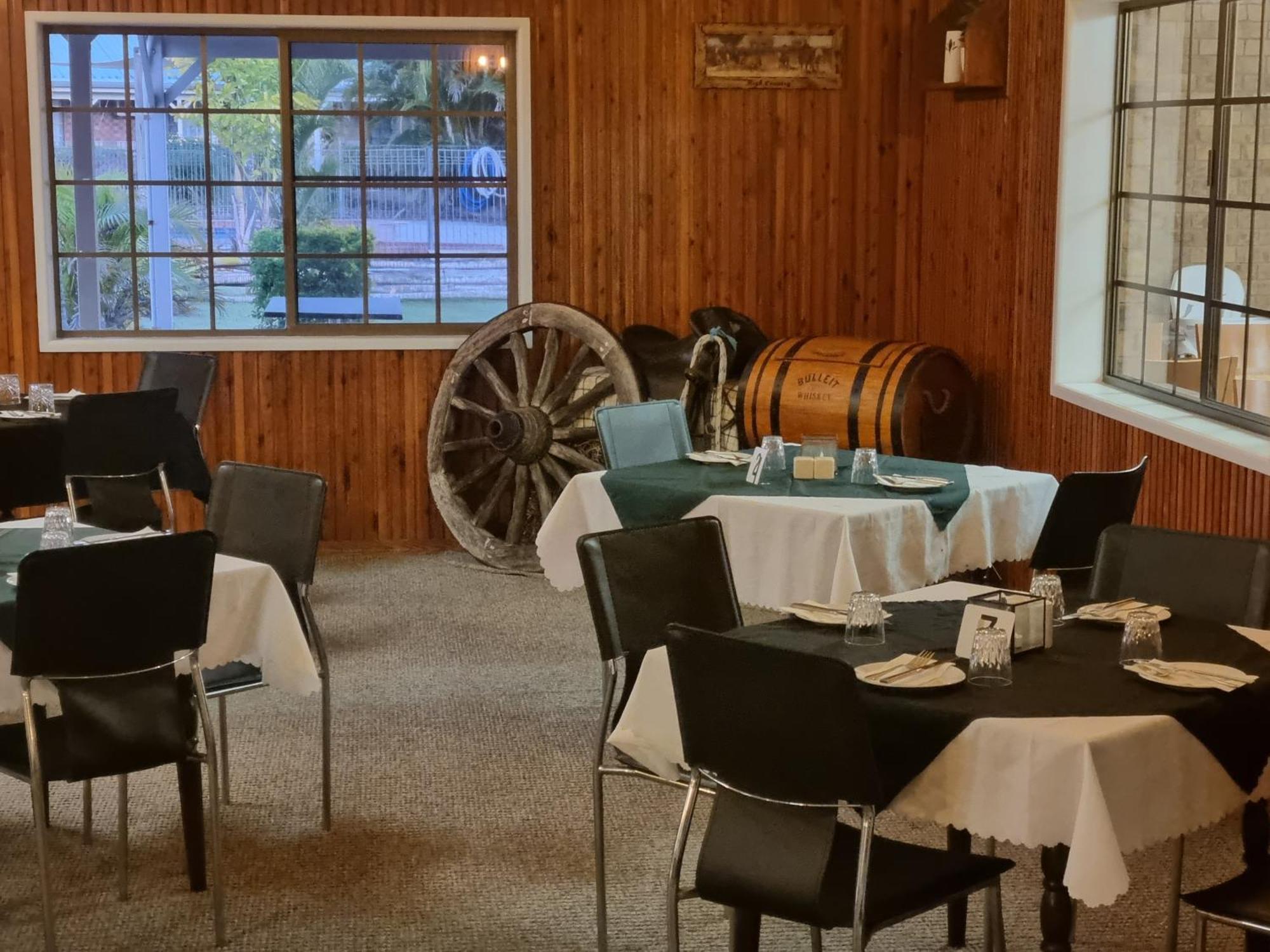 Bororen Koorawatha Homestead Motel المظهر الخارجي الصورة