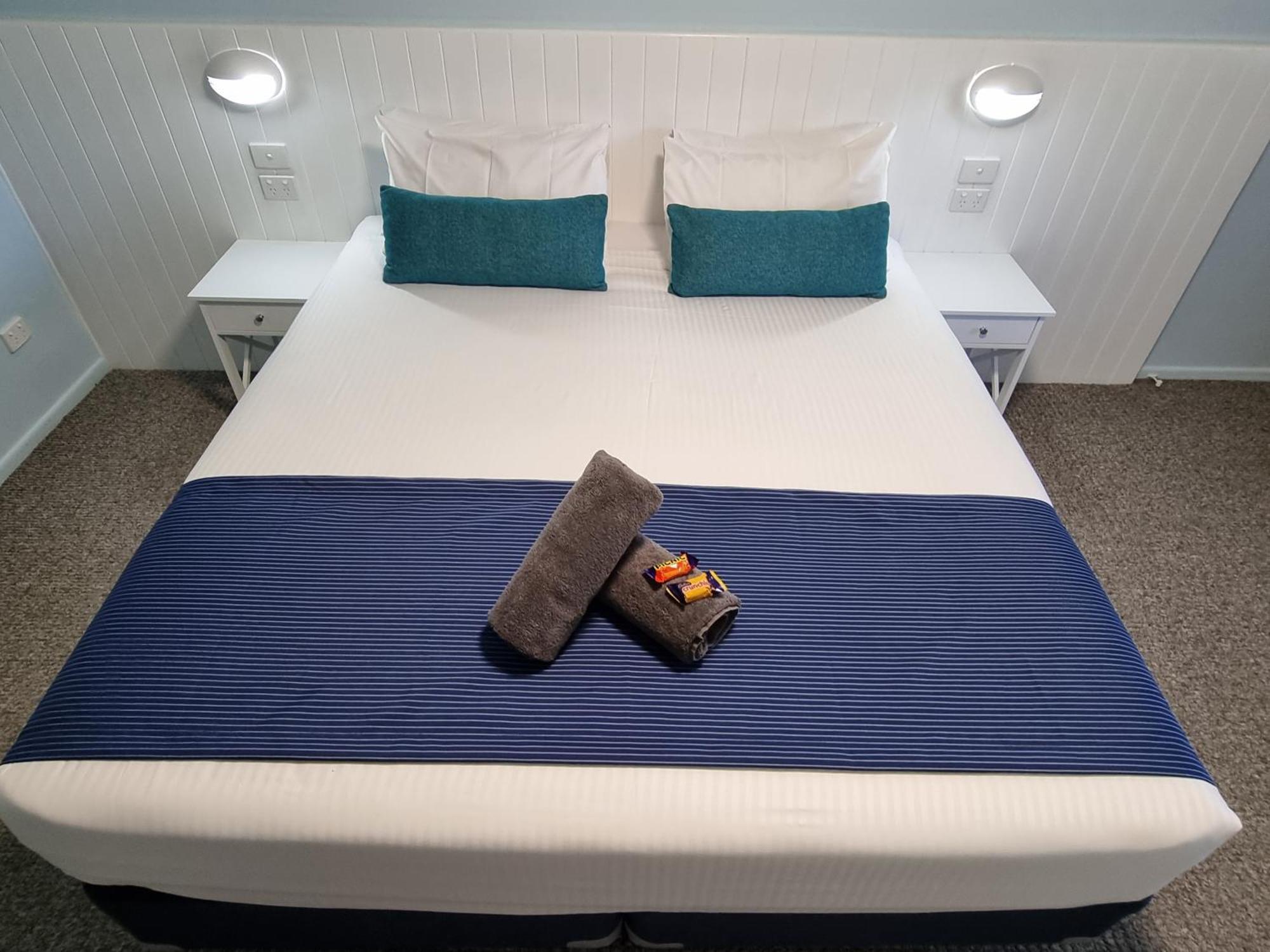 Bororen Koorawatha Homestead Motel المظهر الخارجي الصورة