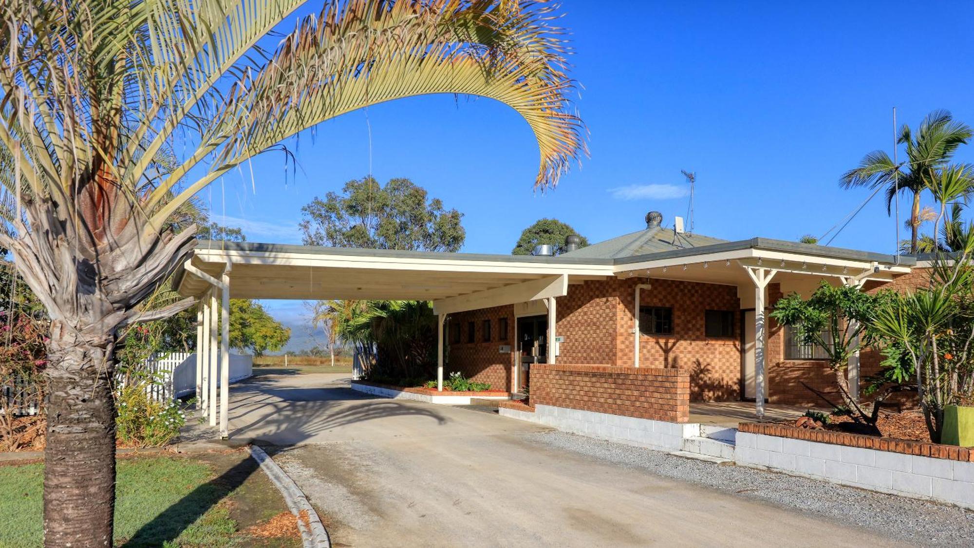 Bororen Koorawatha Homestead Motel المظهر الخارجي الصورة