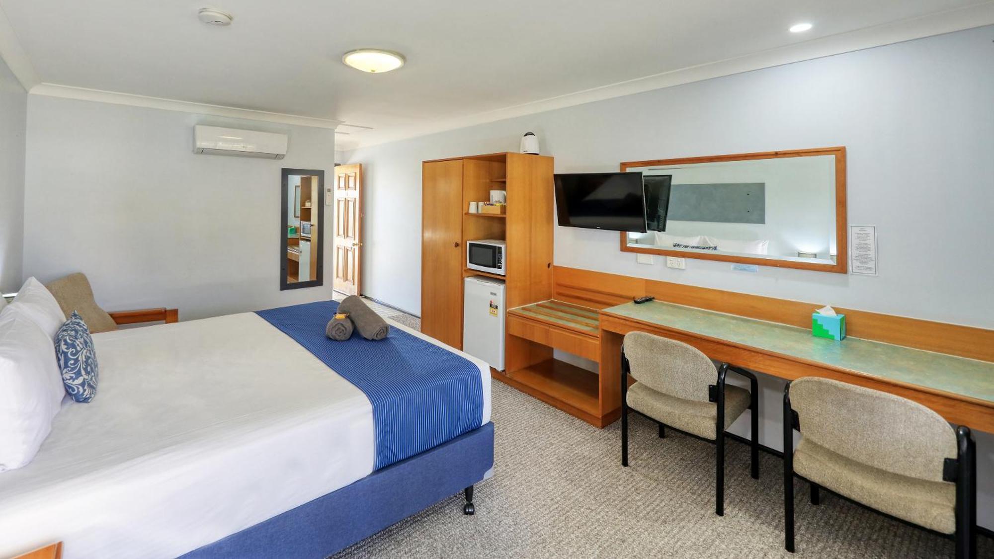 Bororen Koorawatha Homestead Motel المظهر الخارجي الصورة